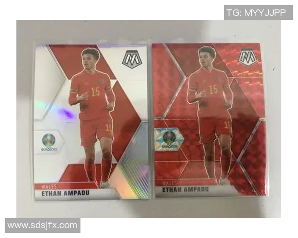 足球主播挑战拆帕尼尼球星卡揭开足球卡片背后的精彩世界