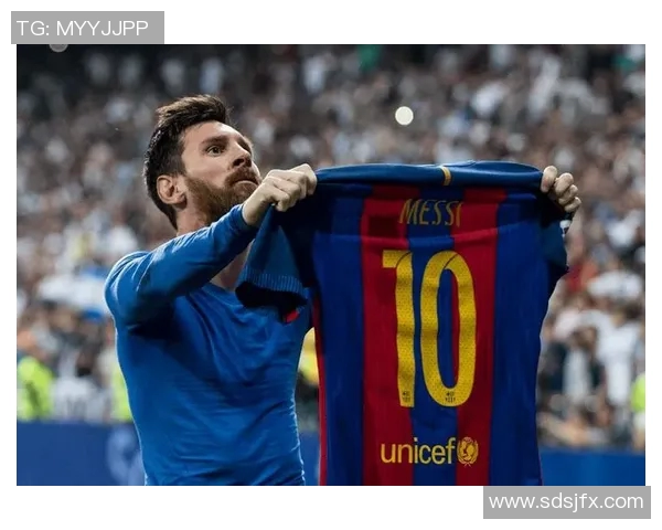 足球史上千年难遇的传奇球星是谁他如何改变了世界足坛