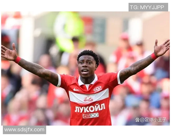 足球球星伪装挑战:明星球员街头隐匿大揭秘,谁能认出他们的真面目 足球球星伪装挑战:明星球员街头隐匿大揭秘,谁能认出他们的真面目